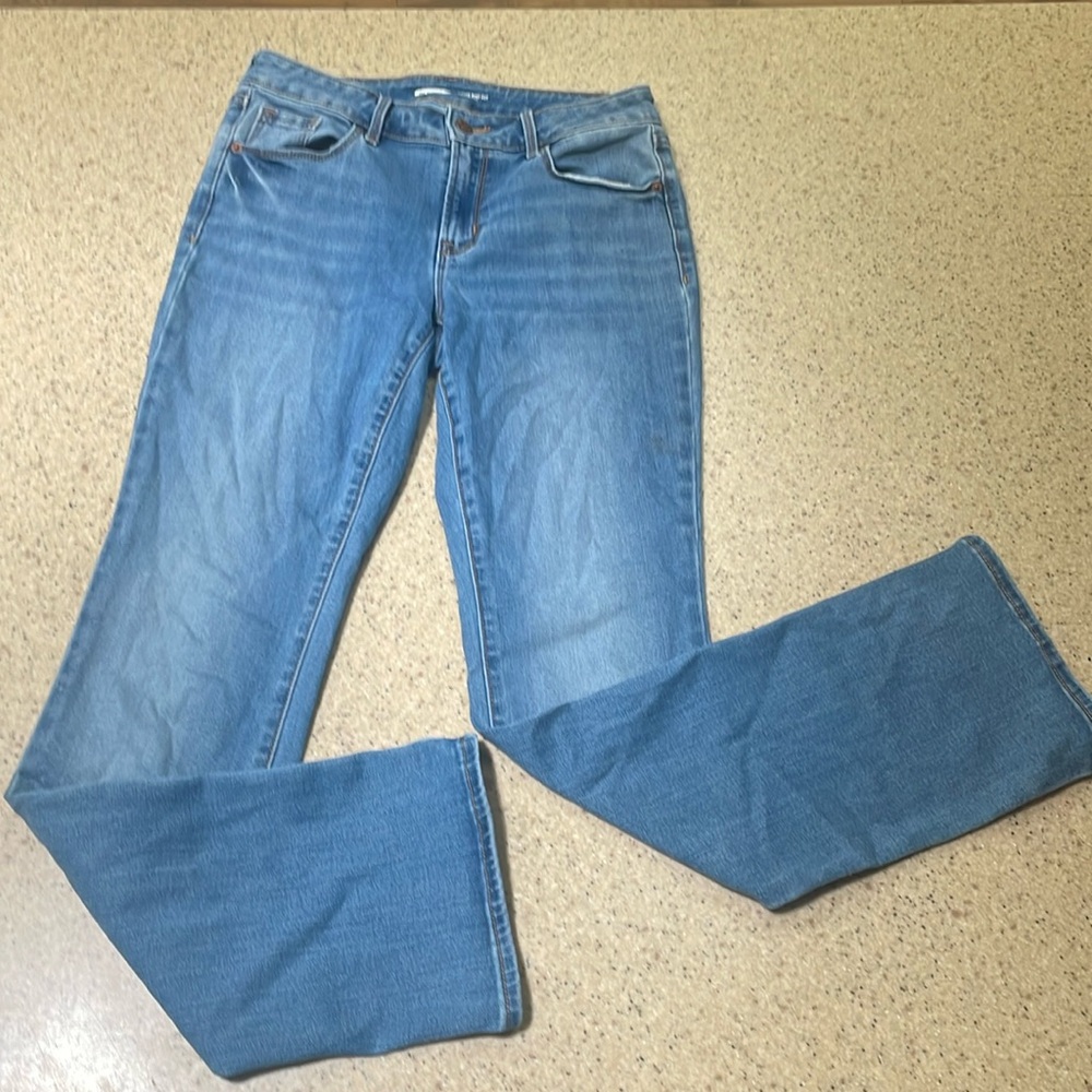Old Navy Kicker Boot-Cut Jeans